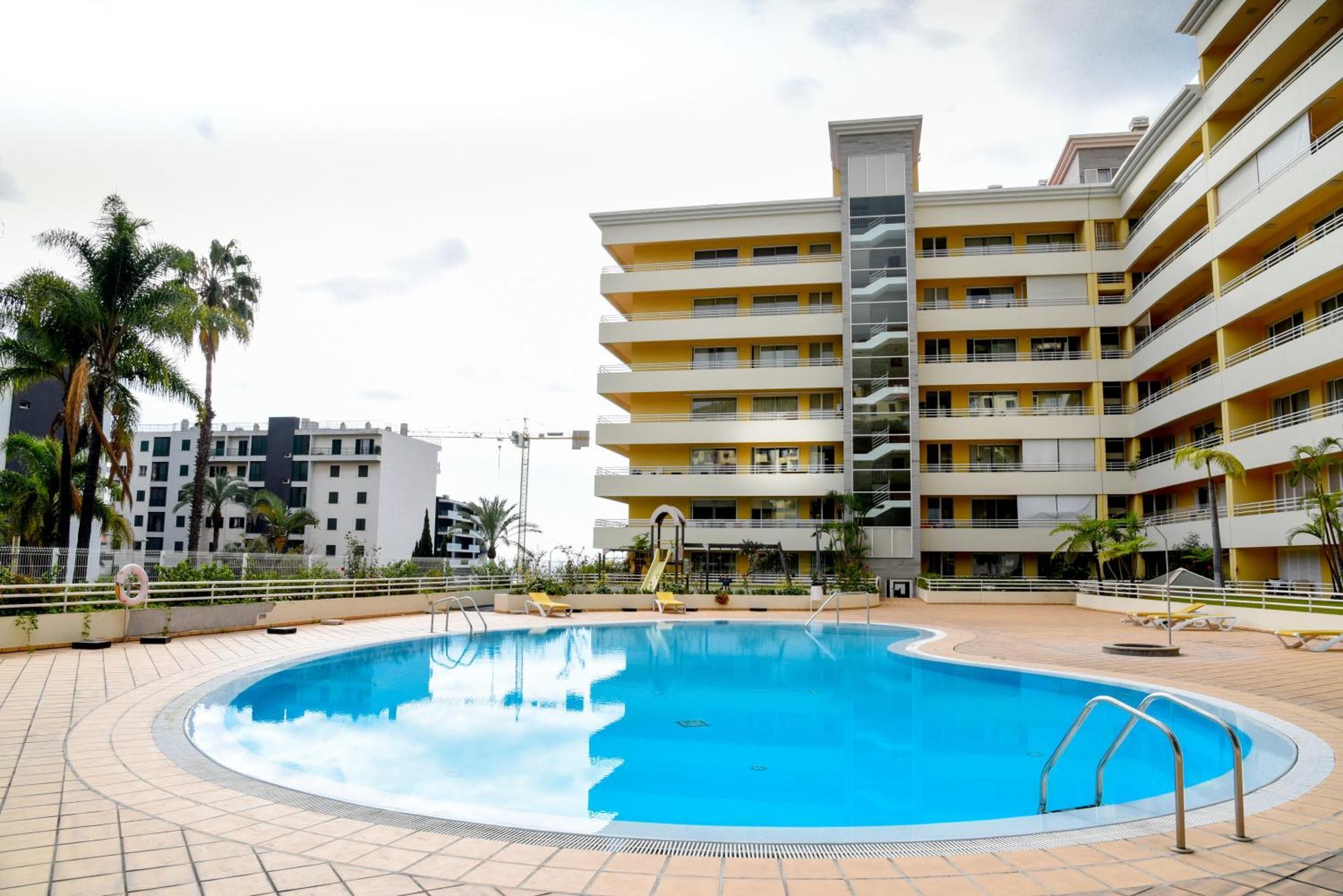 Green Pearl Apartment Funchal  Buitenkant foto